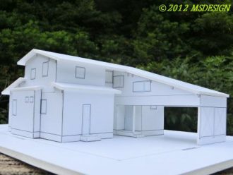 大屋根のある家-模型1